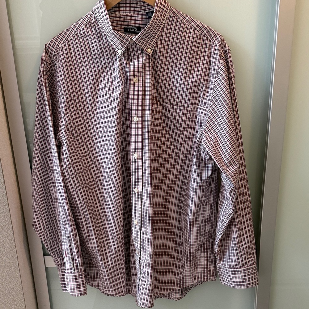 Izod Men's Red and White Plaid Button-Down Shirt